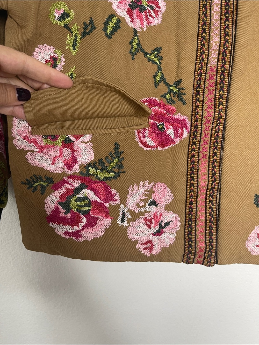 Anthropologie Needlepoint Bomber Jacket with Pink Flowers Size Small - Picture 4 of 7